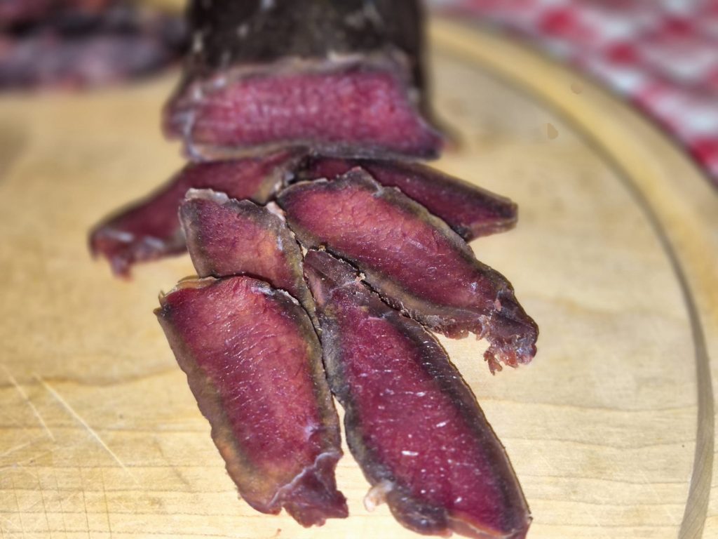 Geräuchertes Wildfleisch